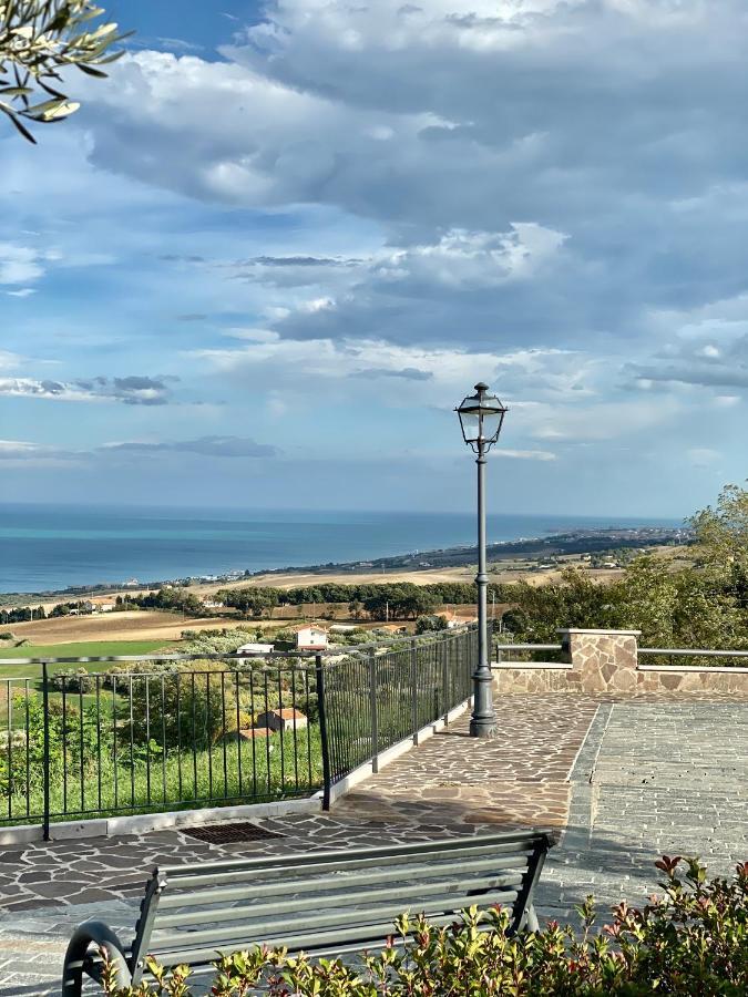Residenza B&B Vistamare Petacciato Eksteriør bilde